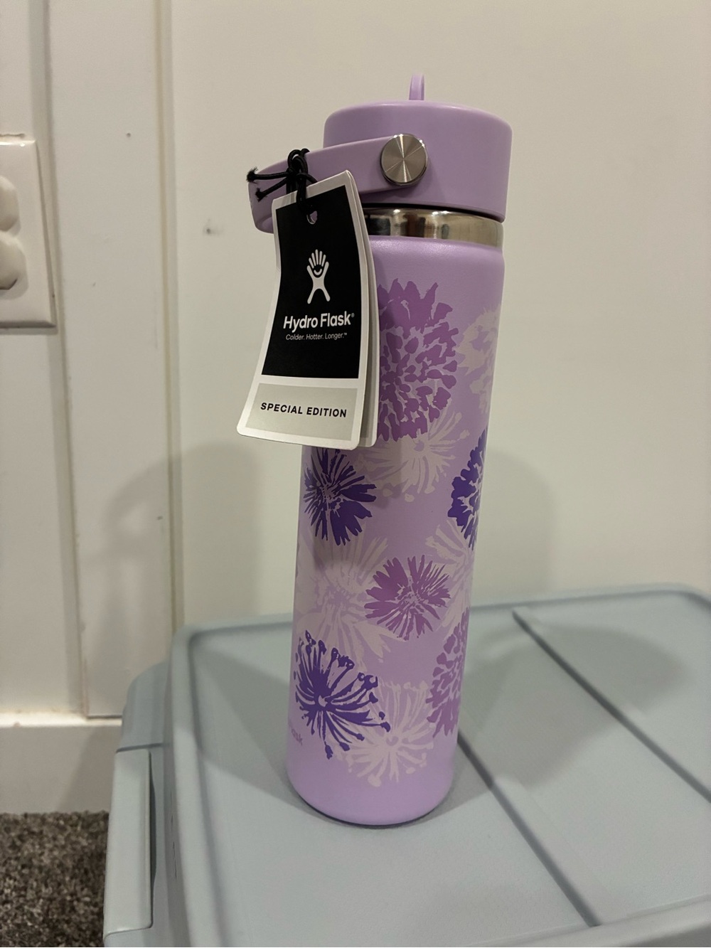 Hydro Flask Lavender Floral Special Edition Bottle - Light Purple